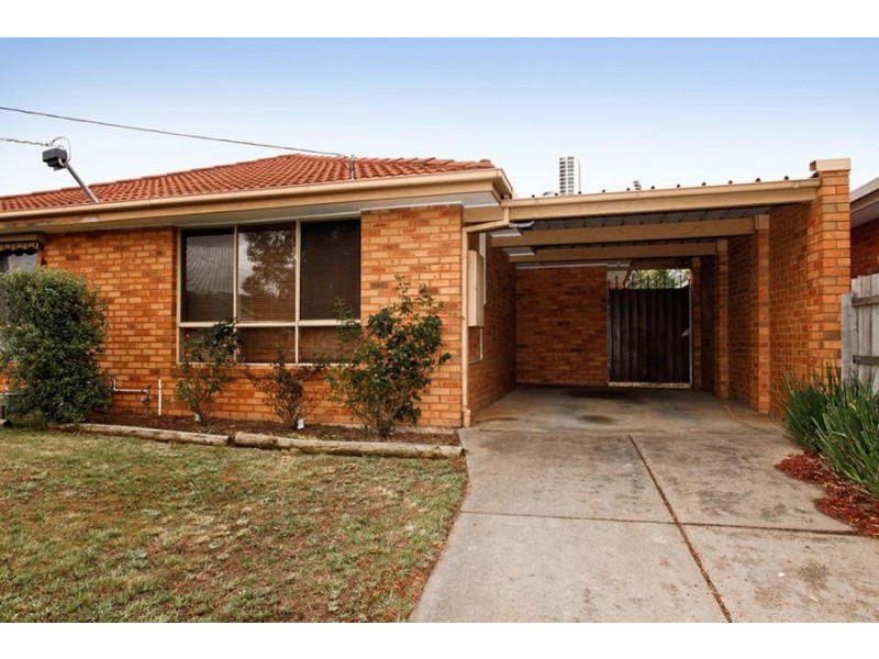 2/288 Greaves Street North, Werribee VIC 3030