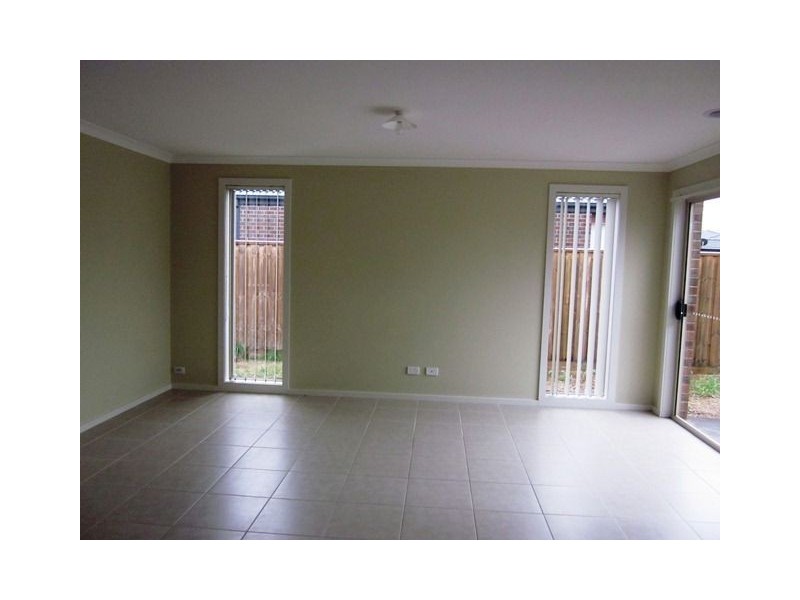 16 Crissa Street, Tarneit VIC 3029