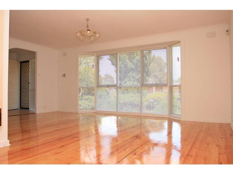 4 Claremont Crescent, Hoppers Crossing VIC 3029