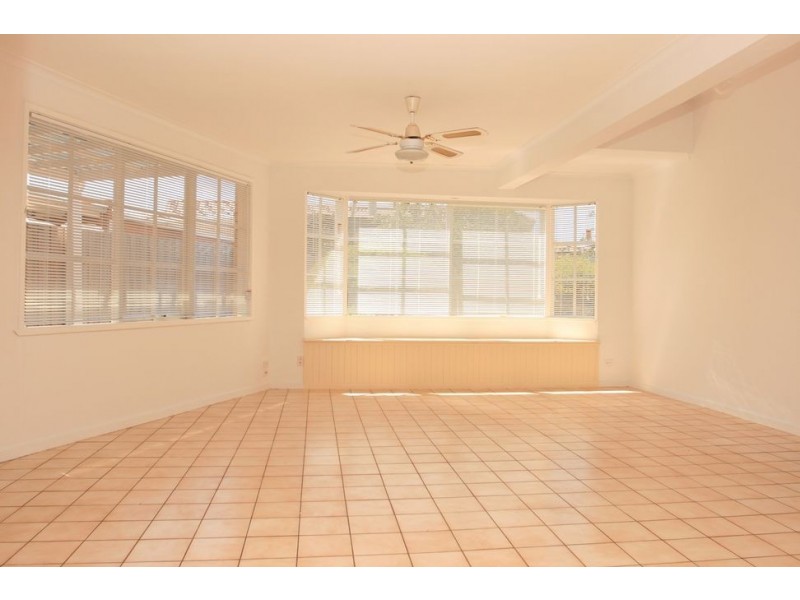 4 Claremont Crescent, Hoppers Crossing VIC 3029