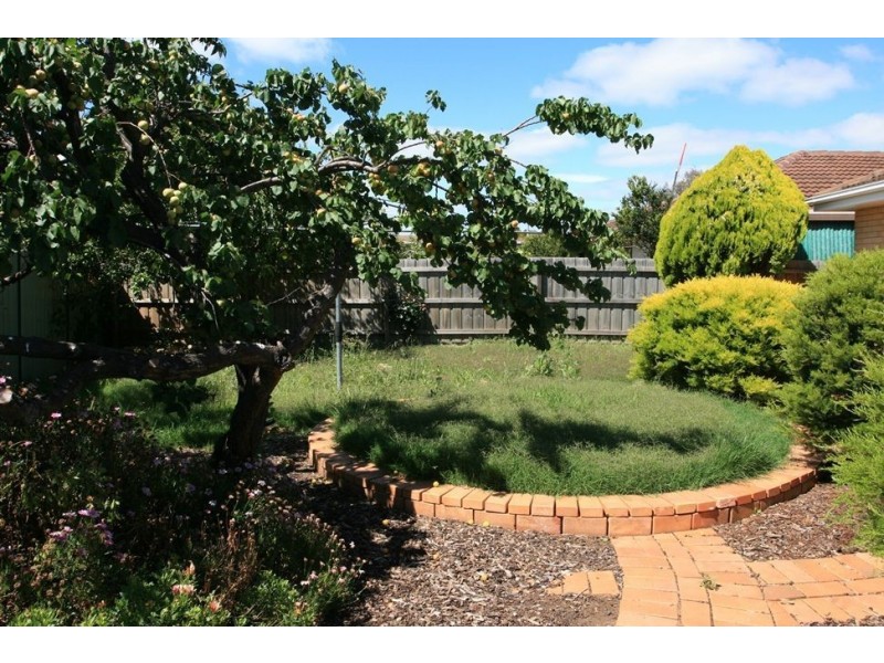 4 Claremont Crescent, Hoppers Crossing VIC 3029