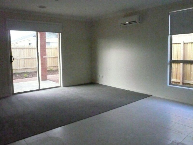 38 Mayfield Avenue, Truganina VIC 3029