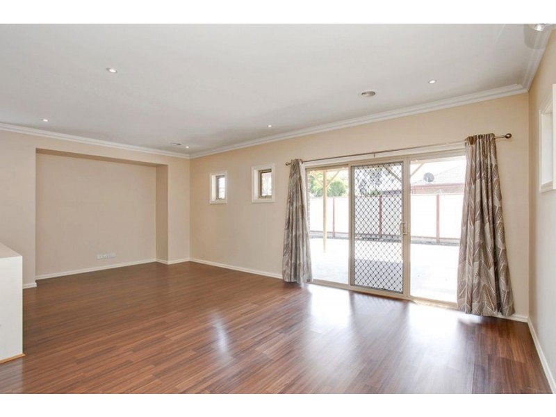 13 Bronson Circuit, Hoppers Crossing VIC 3029