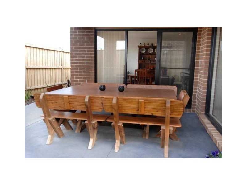 27 McWilliams Crescent, Point Cook VIC 3030