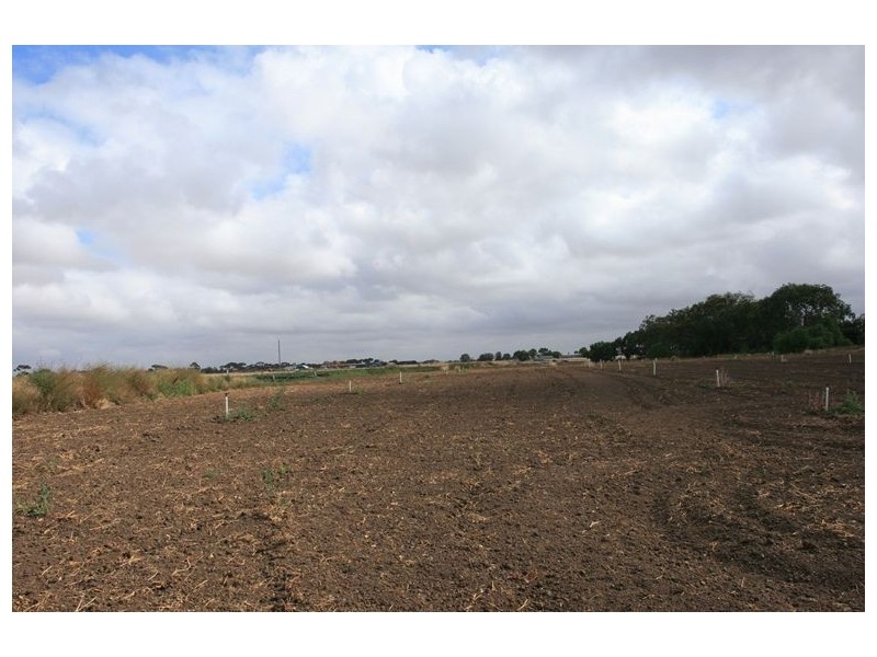 lot 2 Hogans Rd, Tarneit VIC 3029