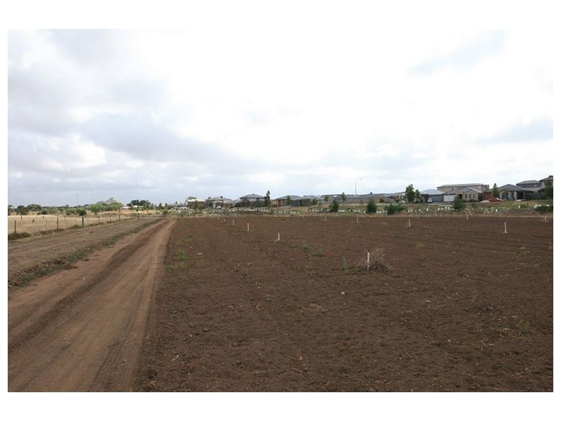 lot 2 Hogans Rd, Tarneit VIC 3029