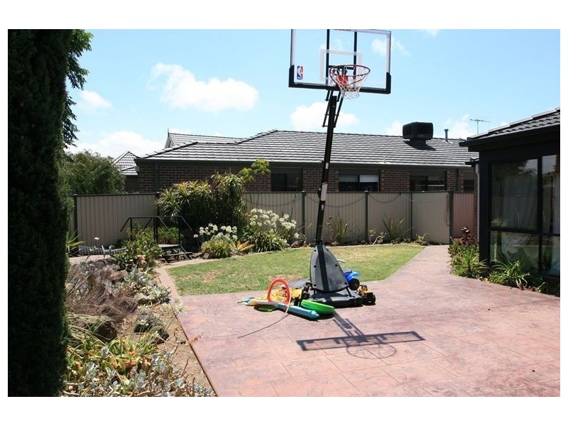 102 Jamieson Way, Point Cook VIC 3030