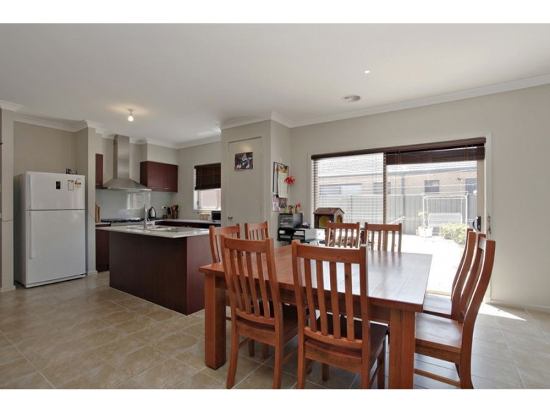 39 Camelot Drive, Tarneit VIC 3029