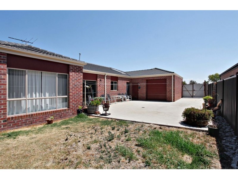 39 Camelot Drive, Tarneit VIC 3029