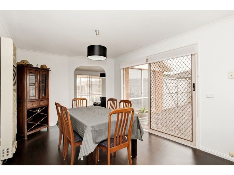 27 Tigris Close, Werribee VIC 3030