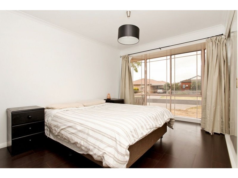 27 Tigris Close, Werribee VIC 3030