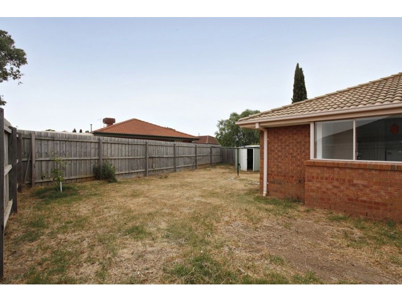 27 Tigris Close, Werribee VIC 3030