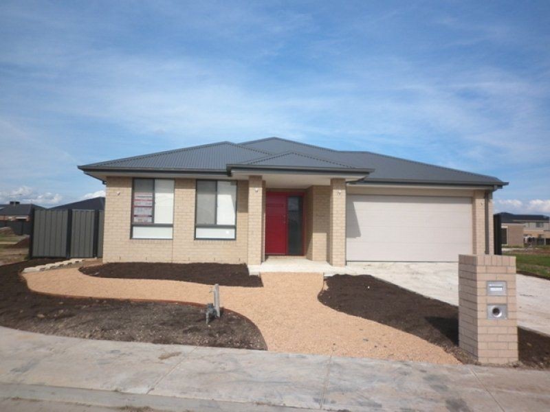 13 Duchess Court, Point Cook VIC 3030