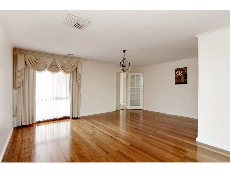 19 Loyola Road, Werribee VIC 3030