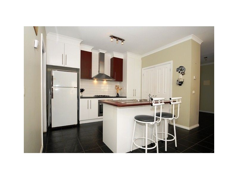 2/14 Jordyn Street, Tarneit VIC 3029