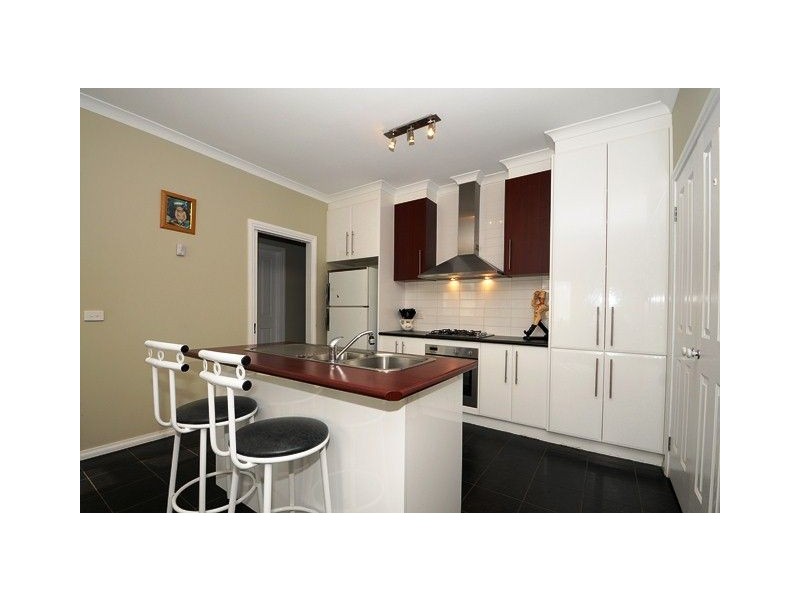 2/14 Jordyn Street, Tarneit VIC 3029