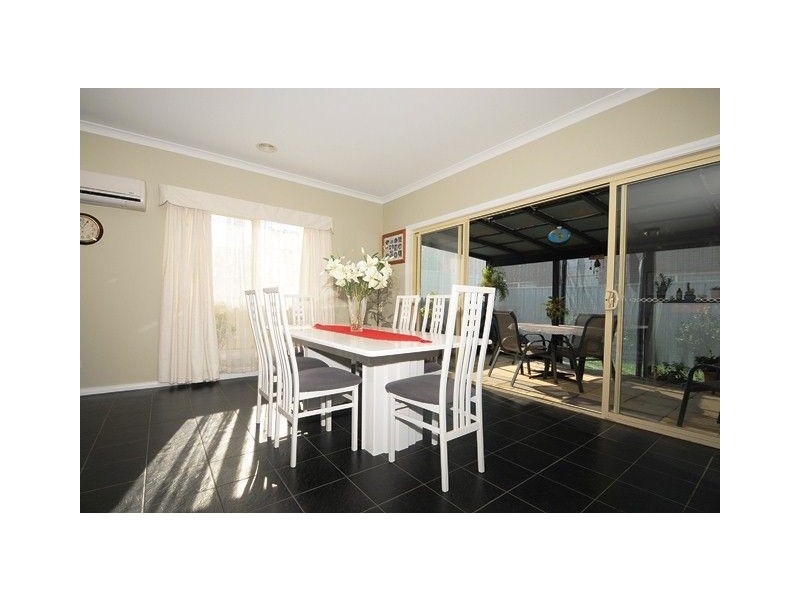 2/14 Jordyn Street, Tarneit VIC 3029
