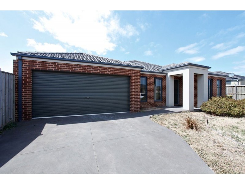 4 Hydrangea Drive, Point Cook VIC 3030