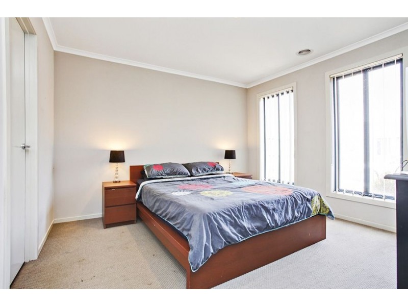 4 Hydrangea Drive, Point Cook VIC 3030