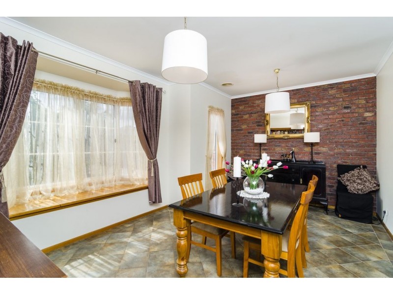 31 Hopetoun Road, Werribee VIC 3030