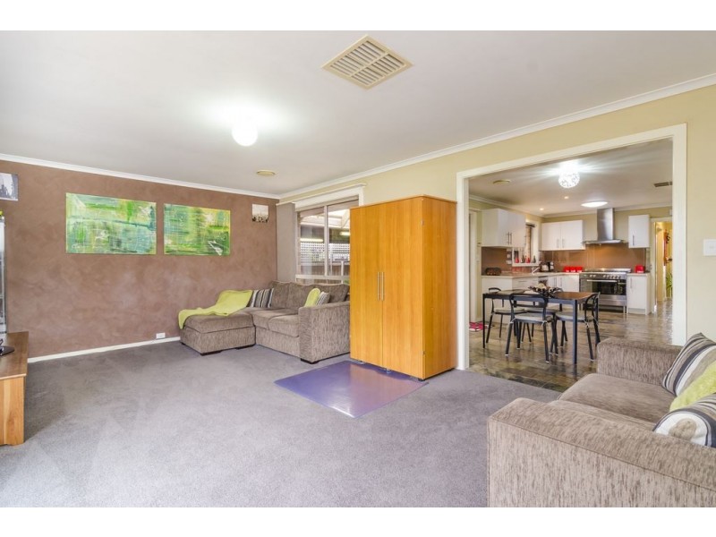 60 Birchwood Boulevard, Hoppers Crossing VIC 3029