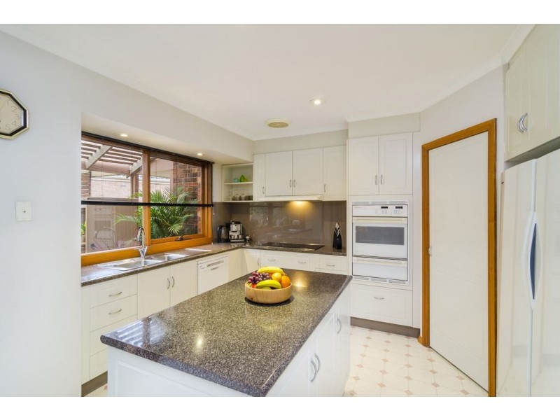 2 Nicole Court, Werribee VIC 3030