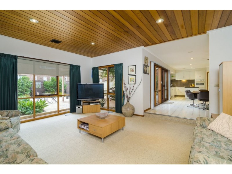 2 Nicole Court, Werribee VIC 3030