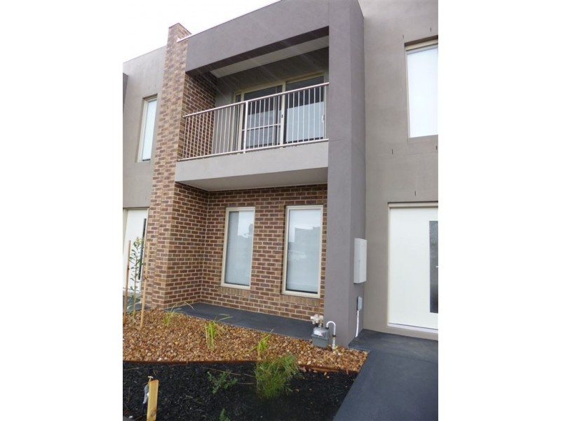 28 Scrubwren Drive, Williams Landing VIC 3027