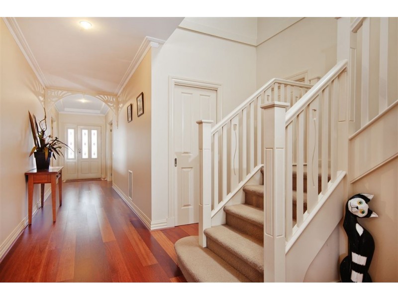 15 Little John Court, Werribee VIC 3030