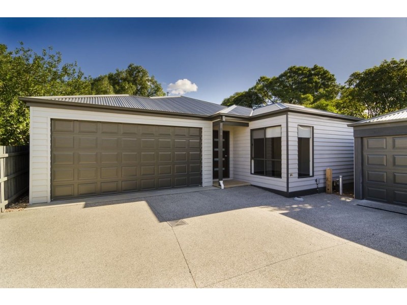 2/30 Tarneit Road, Werribee VIC 3030