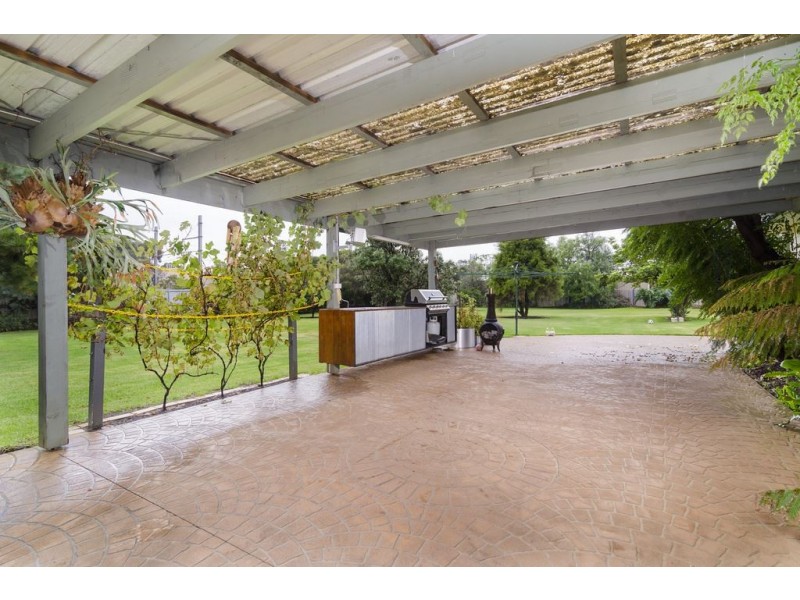 1 Queens Court, Werribee VIC 3030