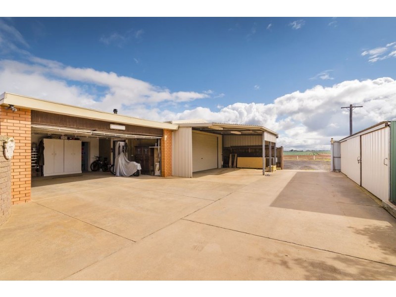 805 Duncans Road, Werribee South VIC 3030