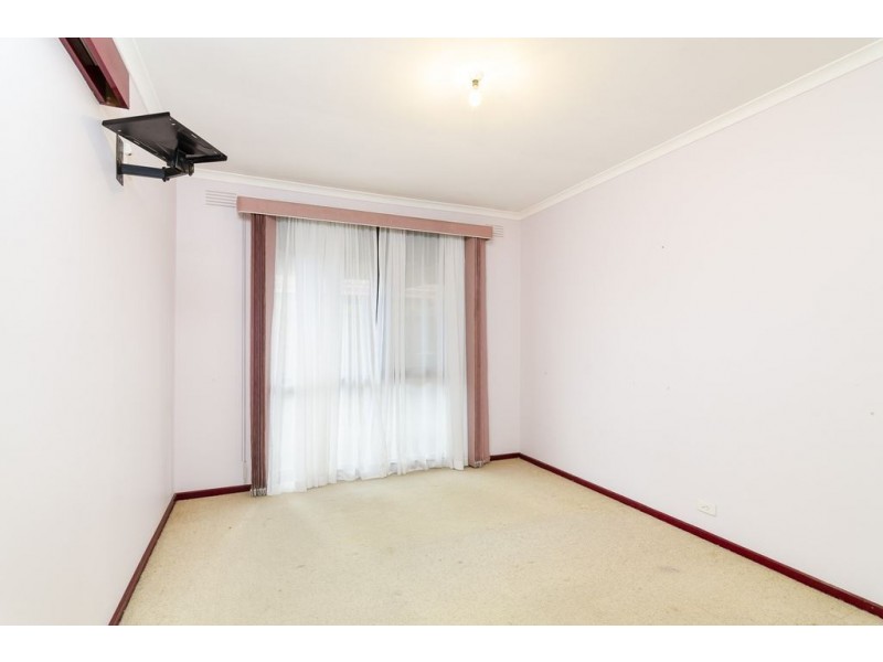 13 Stradbroke Way, Wyndham Vale VIC 3024