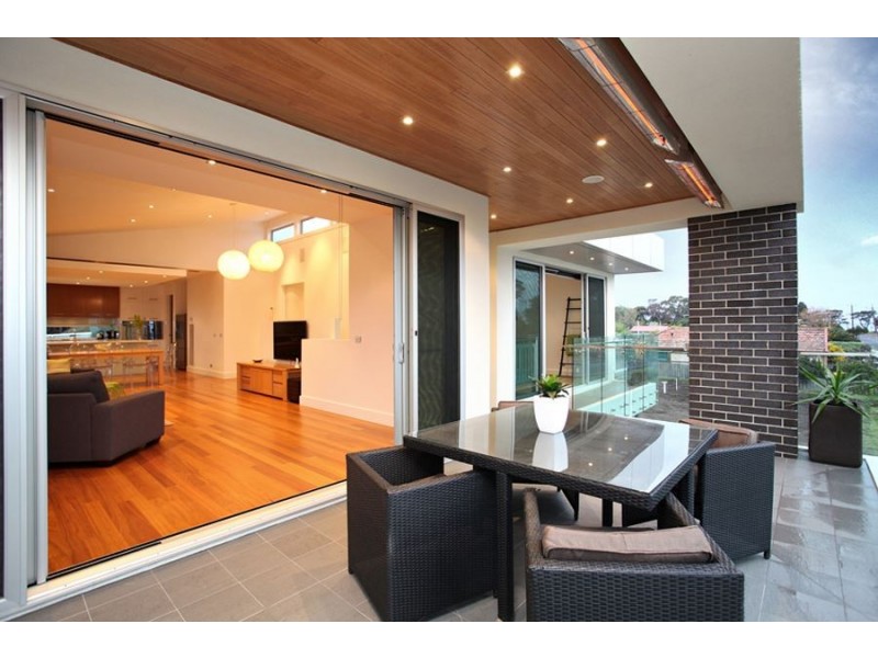 29 The Esplanade, North Geelong VIC 3215