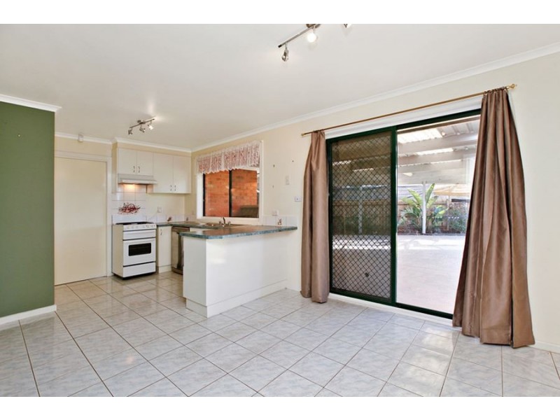 8 Carrington Close, Wyndham Vale VIC 3024