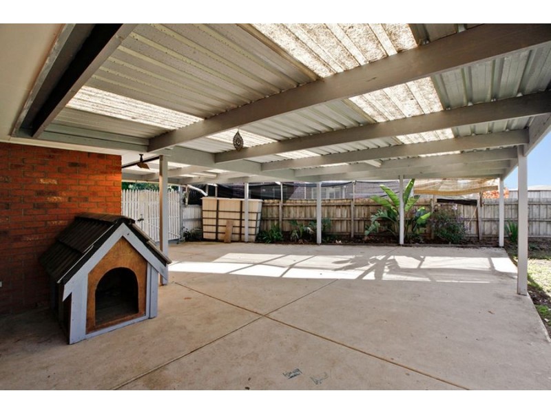 8 Carrington Close, Wyndham Vale VIC 3024
