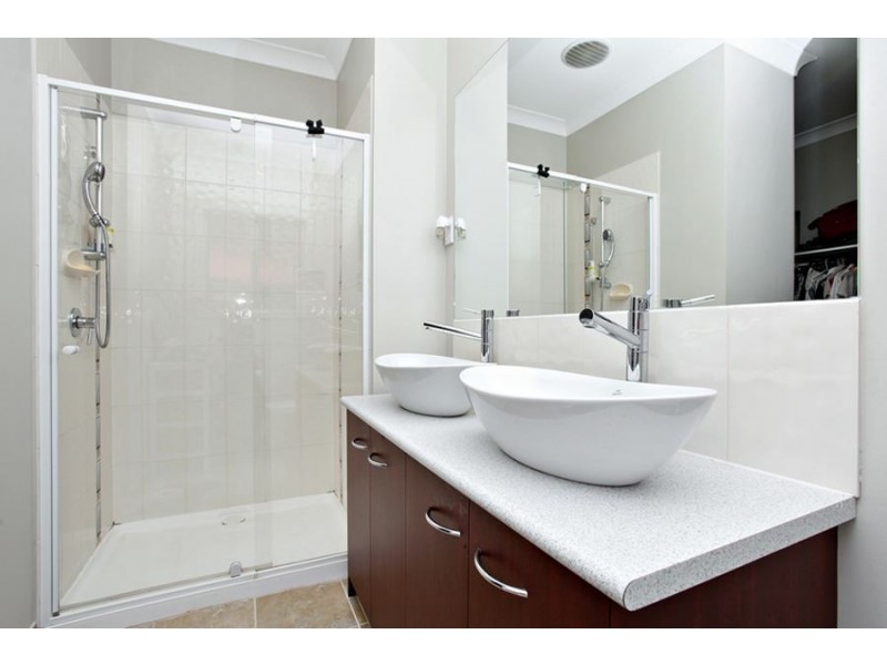 39 Camelot Drive, Tarneit VIC 3029
