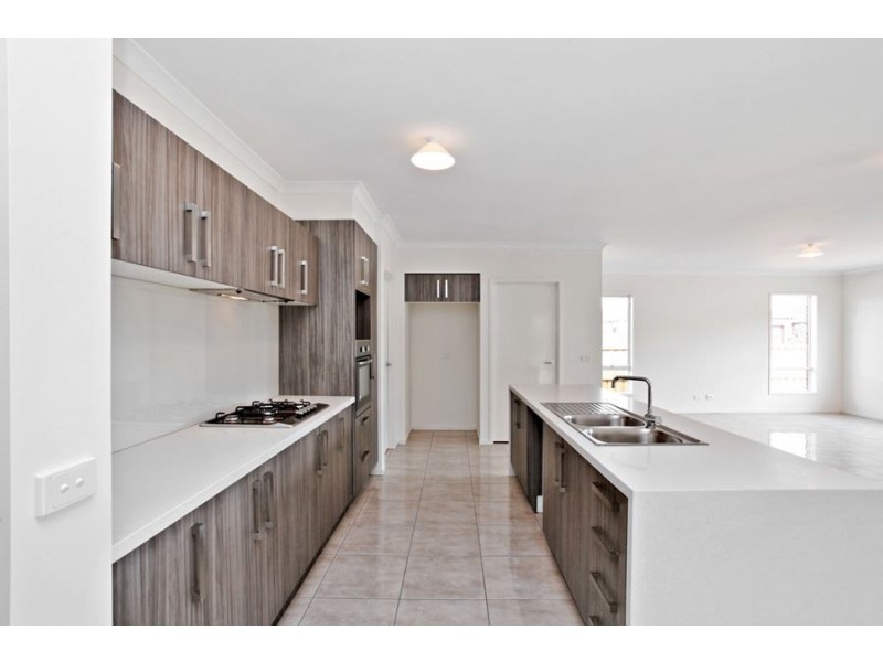 2 Venus Street, Truganina VIC 3029