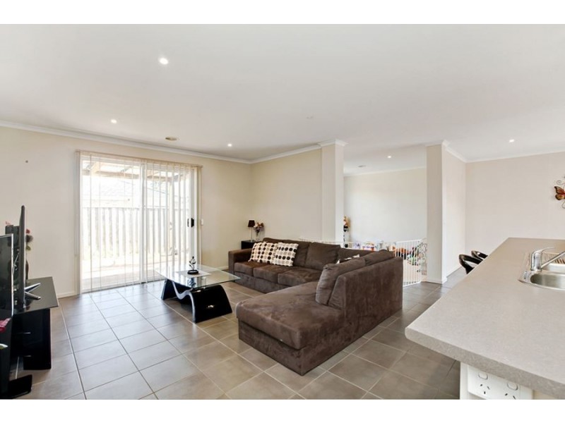 25 Giselle Grove, Tarneit VIC 3029