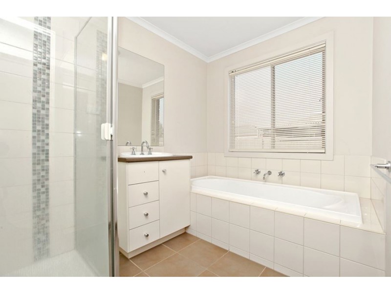 25 Giselle Grove, Tarneit VIC 3029