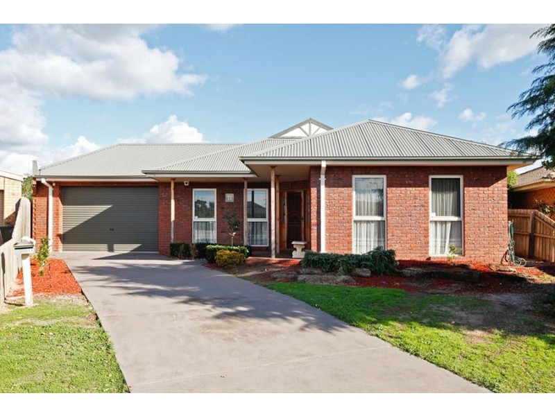 11 Sasha Court, Werribee VIC 3030