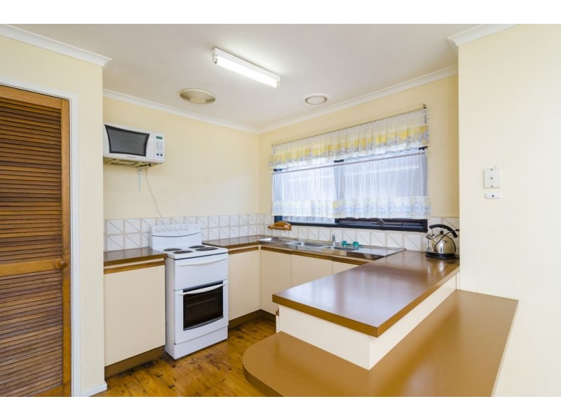 11 Whitehaven Court, Wyndham Vale VIC 3024