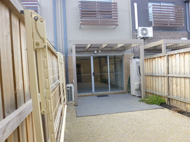 10A Hanworth  Avenue, Williams Landing VIC 3027