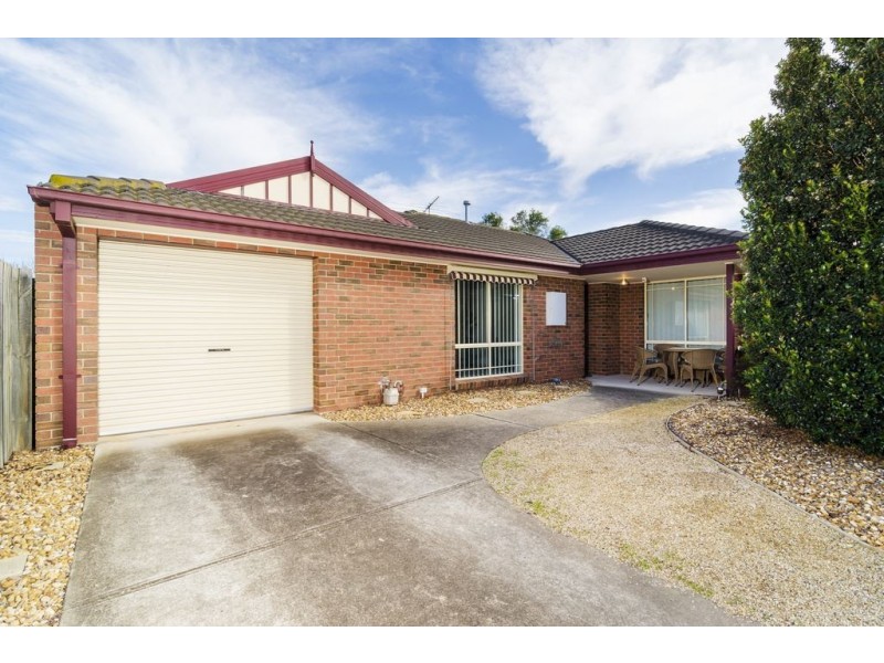 2/33 Mossfiel Drive, Hoppers Crossing VIC 3029