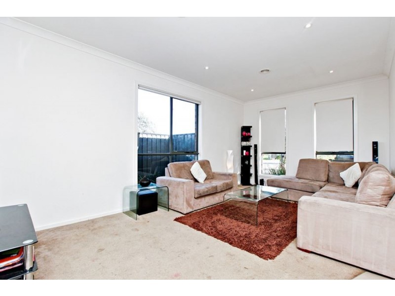 8 Bonita Avenue, Tarneit VIC 3029