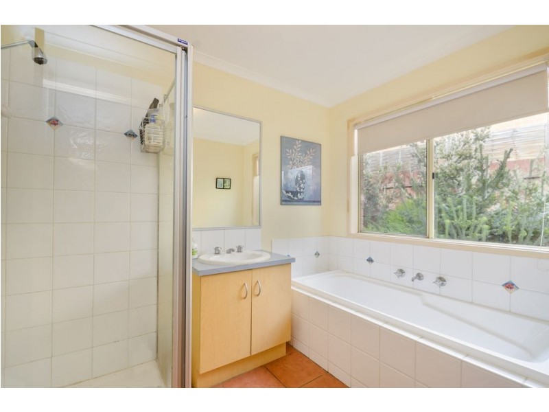 4 Golden Grove, Portarlington VIC 3223