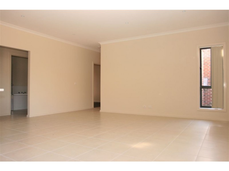 2/40 Benetti Drive, Lara VIC 3212