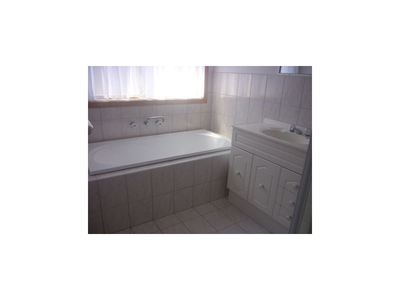 5 Clevland Drive, Hoppers Crossing VIC 3029