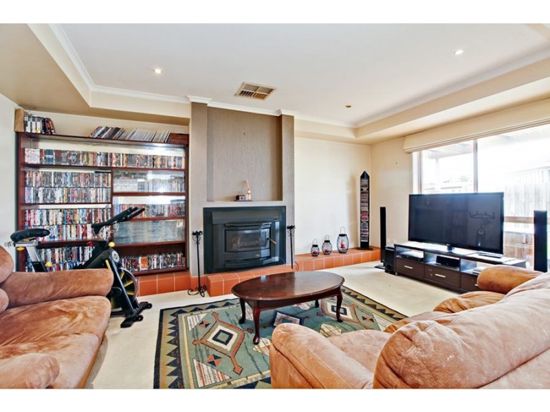 366 Hogans Road, Hoppers Crossing VIC 3029