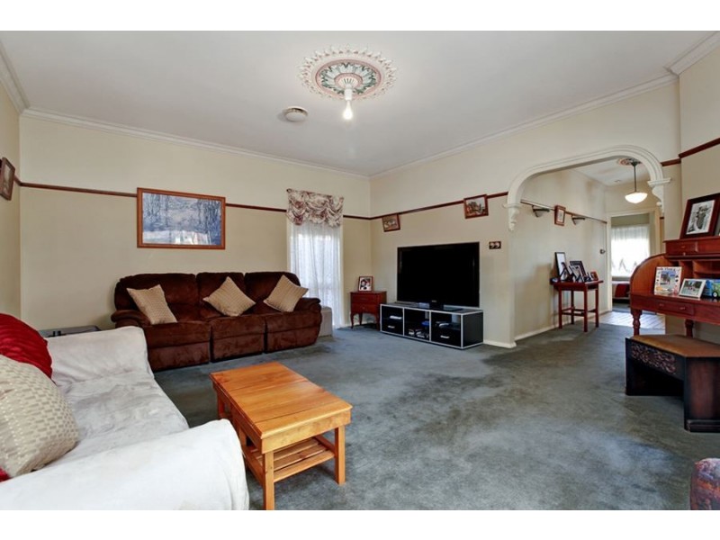 61 Wildflower Crescent, Hoppers Crossing VIC 3029